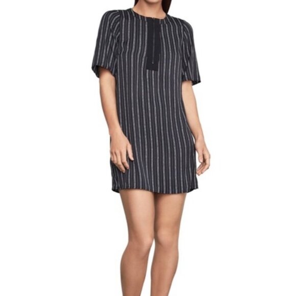 BCBGMazAzria Black Sketchy Stripe Short Sleeve Mini Shift Dress L - Picture 1 of 8
